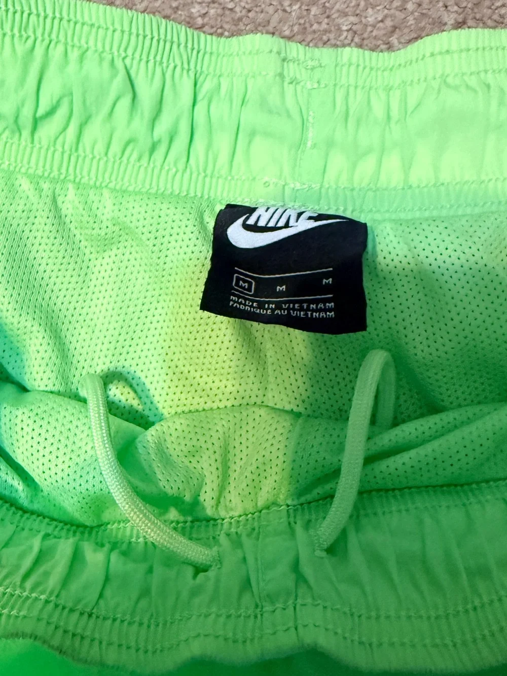 Nike Sportswear Heritage Windrunner Mens Woven Pants Key Lime Size M